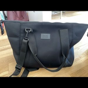 Dagne Dover Black Medium Bag